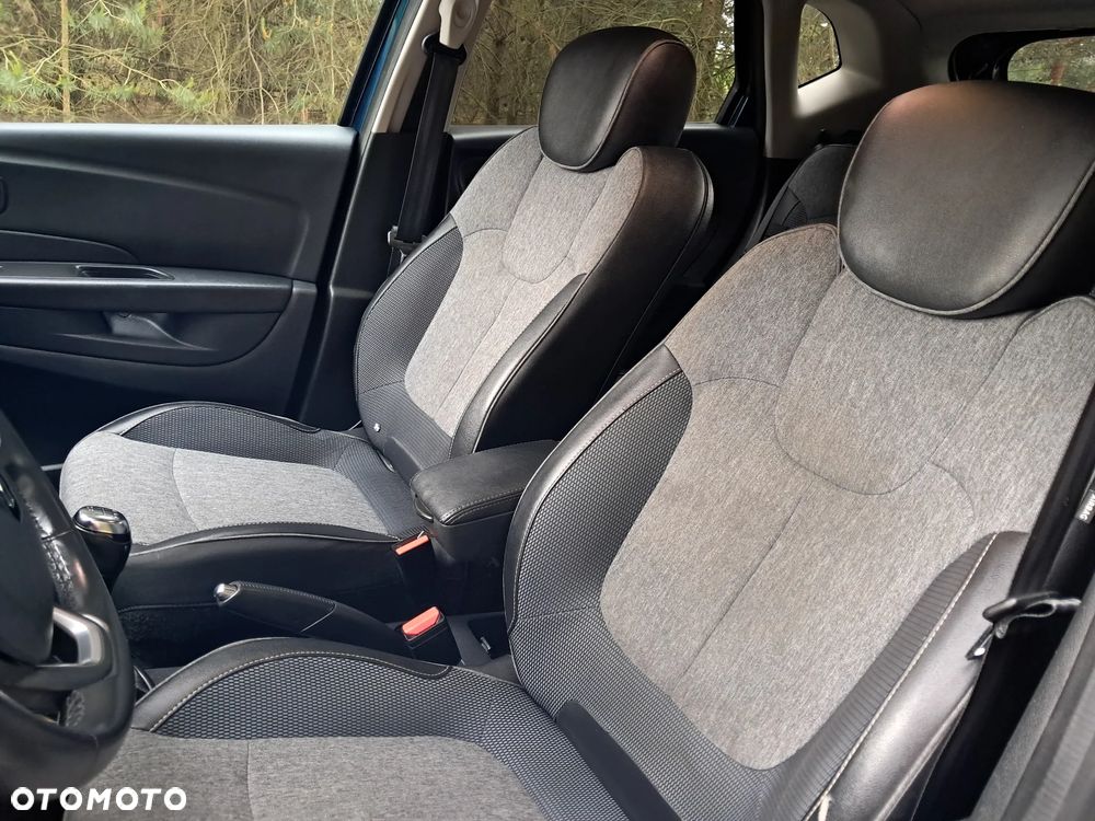 Renault Captur 1.5 dCi Intens - 18