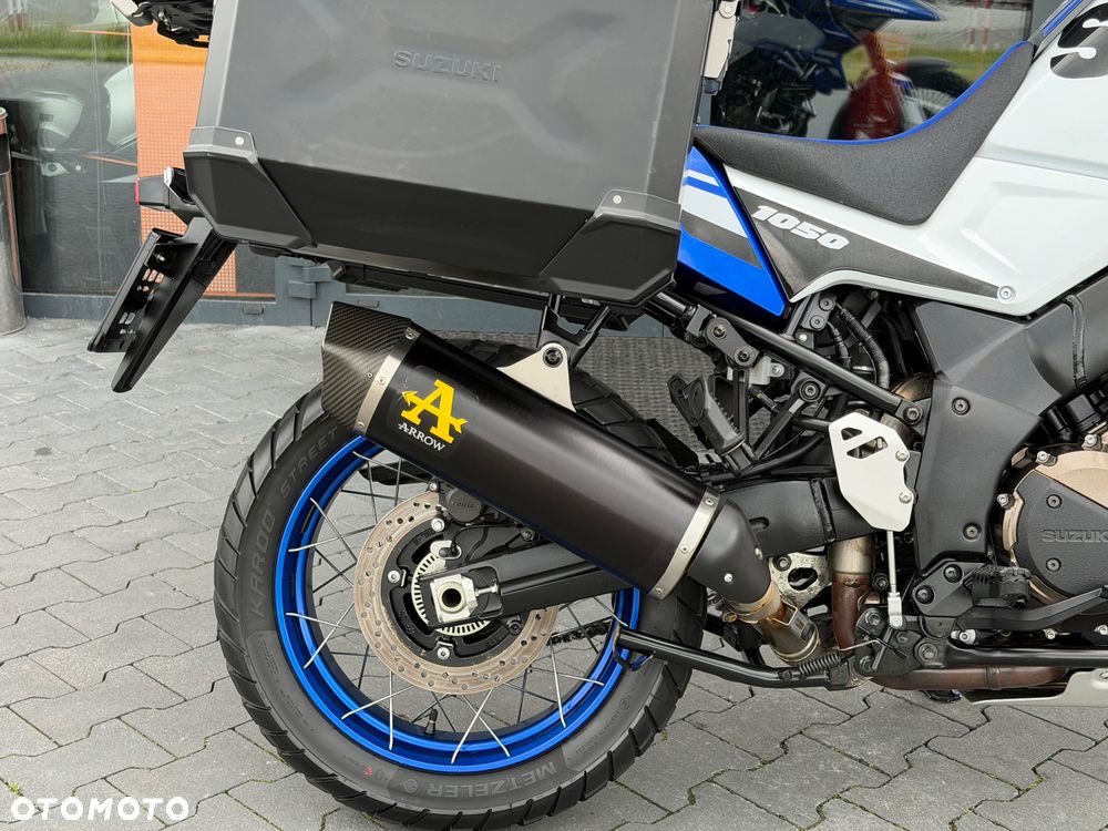 Suzuki V-STROM - 6