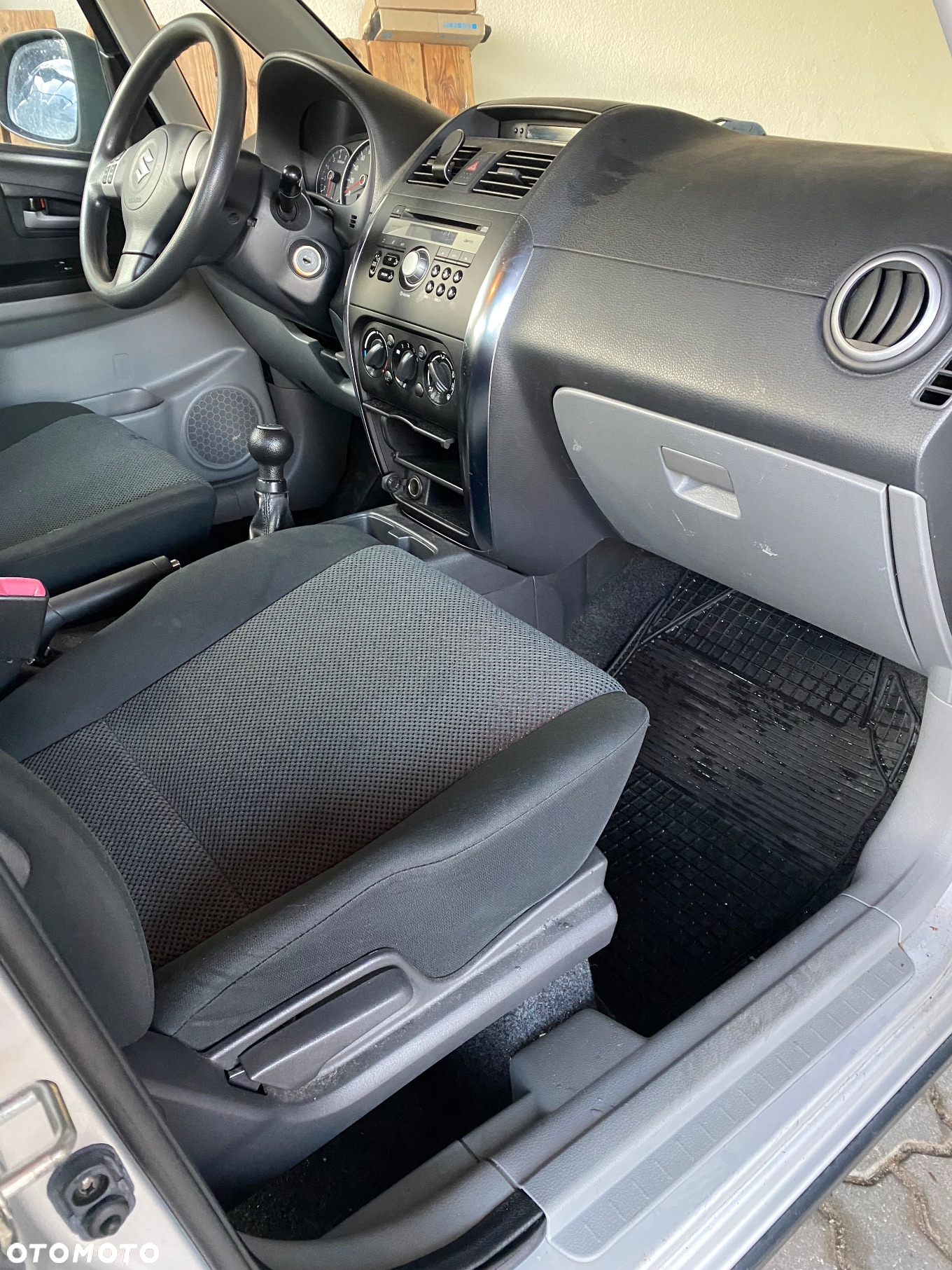 Suzuki SX4 1.5 - 6