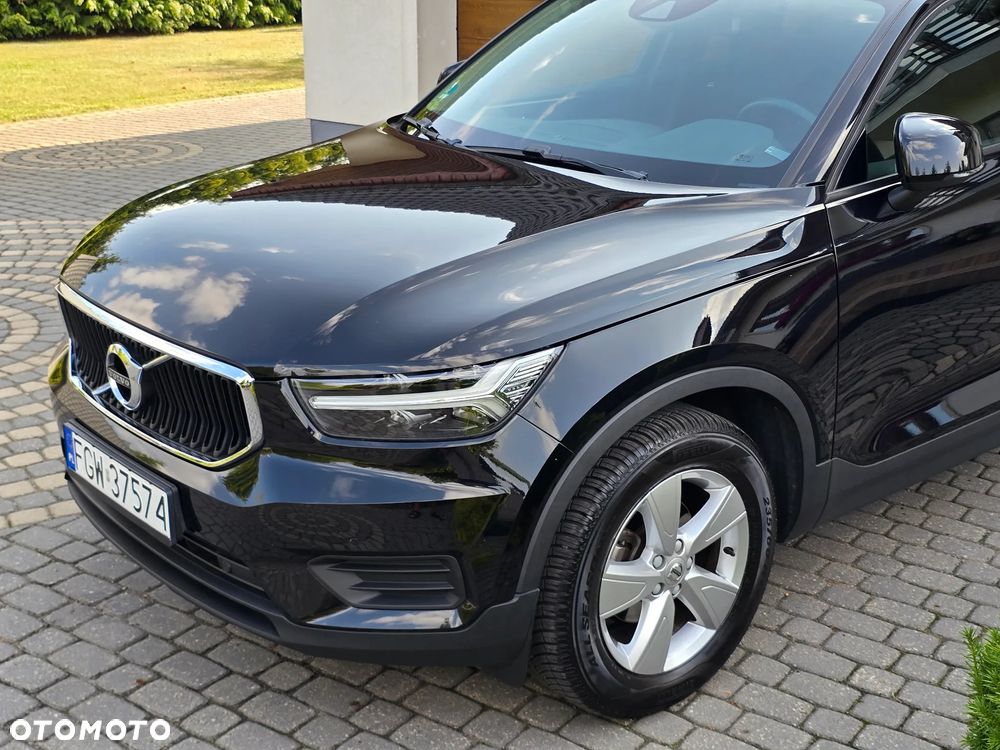 Volvo XC 40 - 38