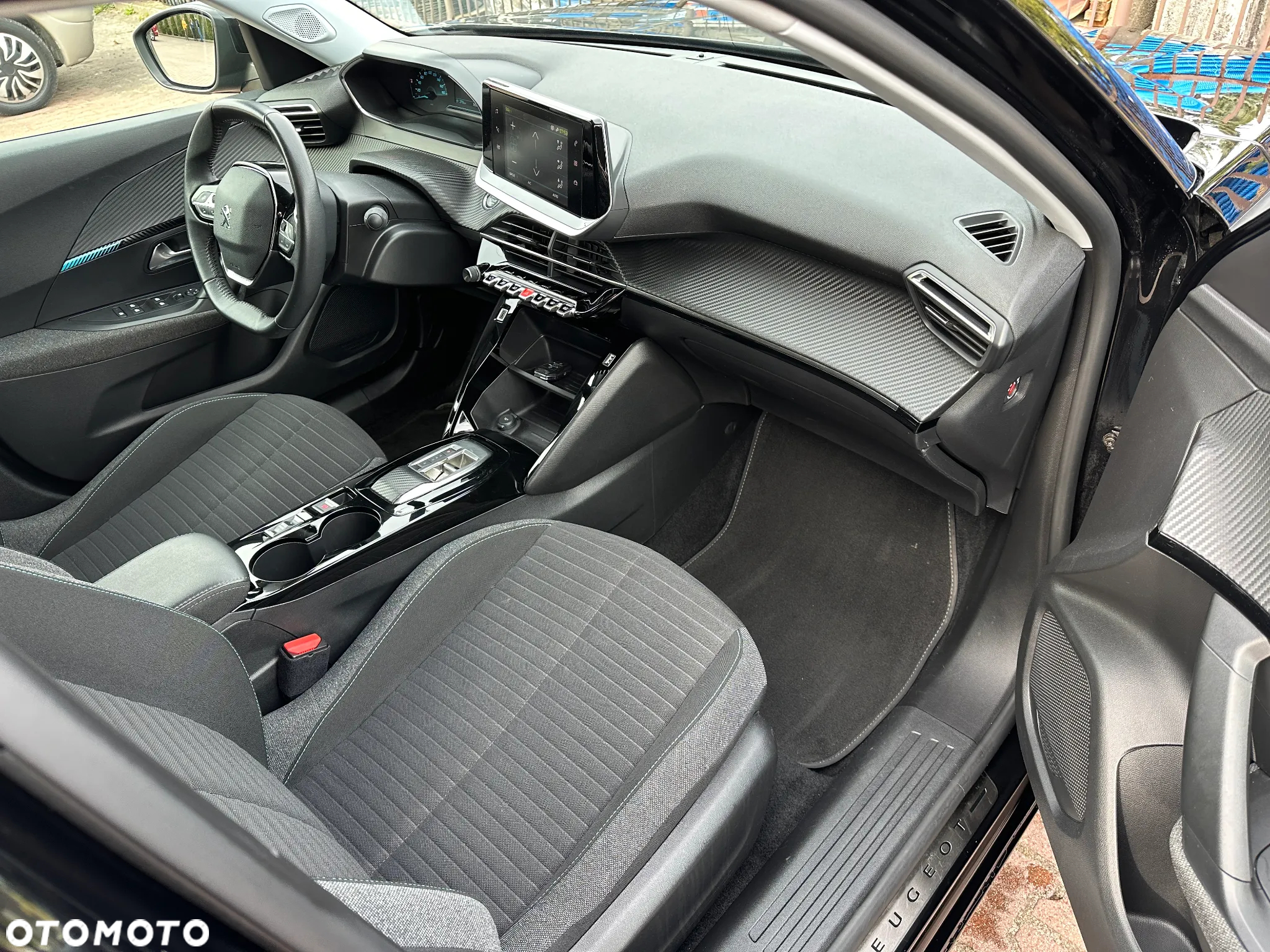 Peugeot 2008 Elektro 136 Style - 20