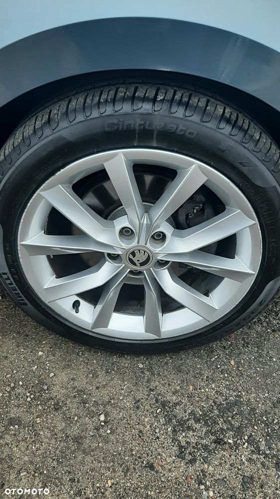 Skoda Superb 1.8 TSI DSG SportLine - 39
