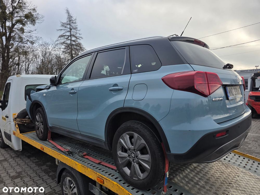 Suzuki Vitara - 8