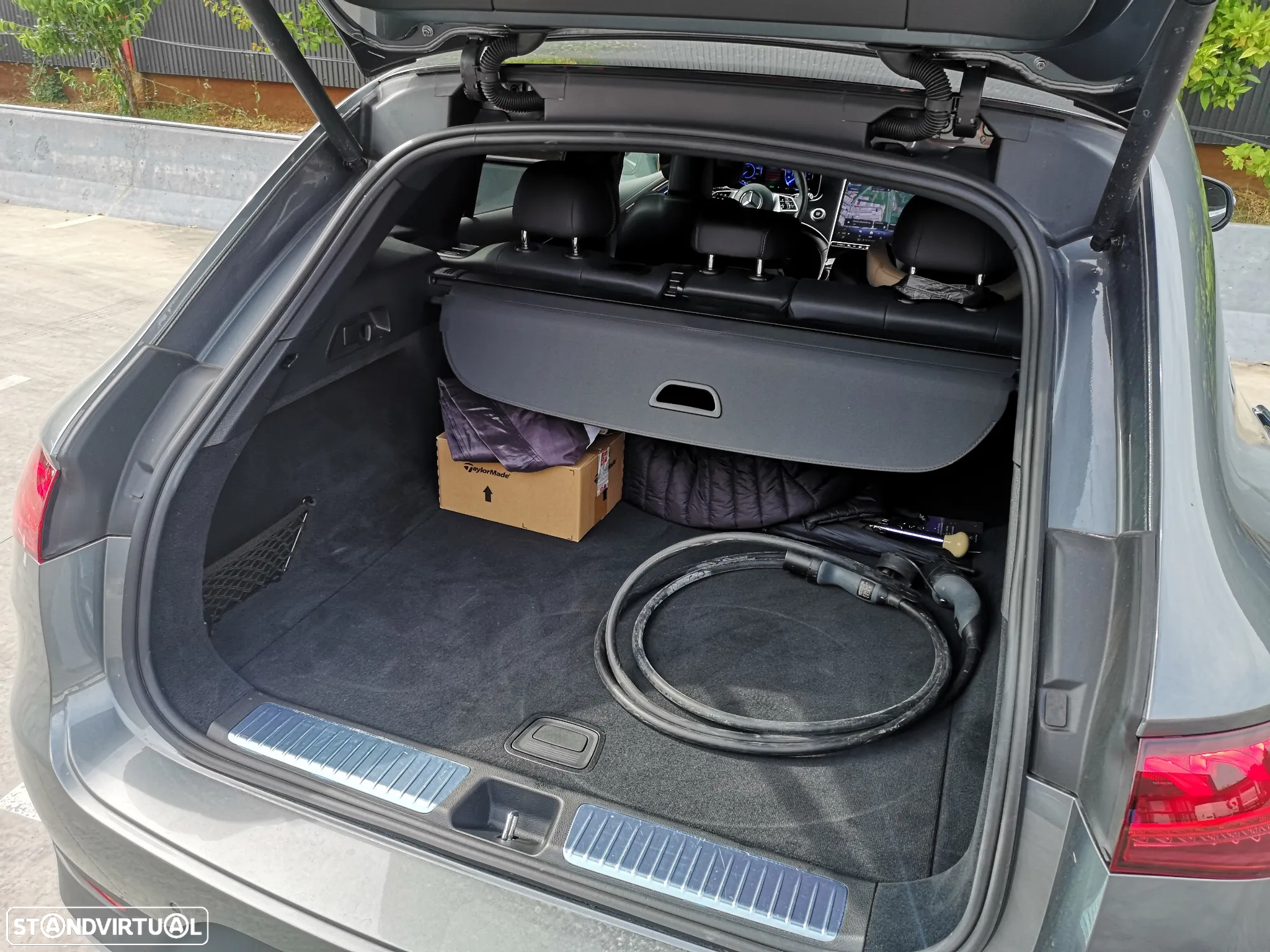Mercedes-Benz EQE SUV 300 Edition - 9