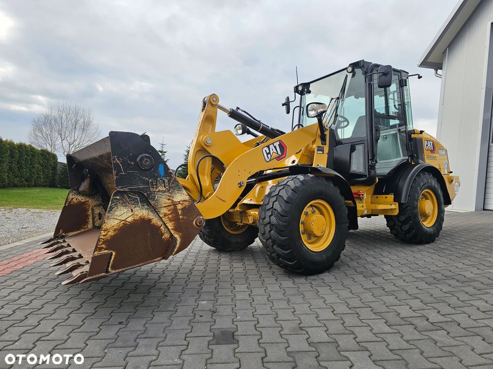 Caterpillar 906 M - 2