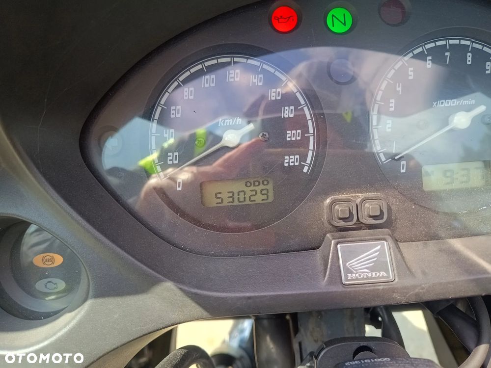 Honda CBF - 6