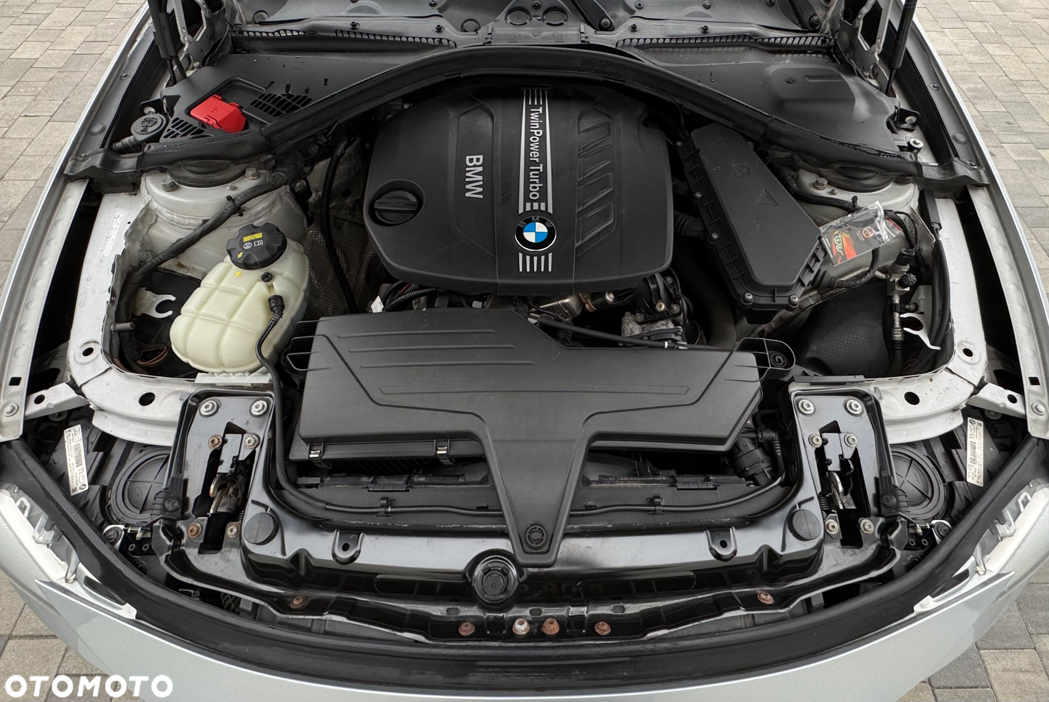 BMW Seria 3 318d Touring - 38