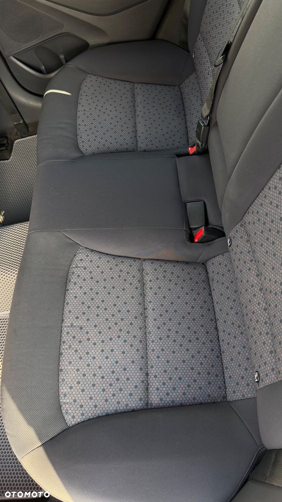 Hyundai IONIQ Electric Premium - 17
