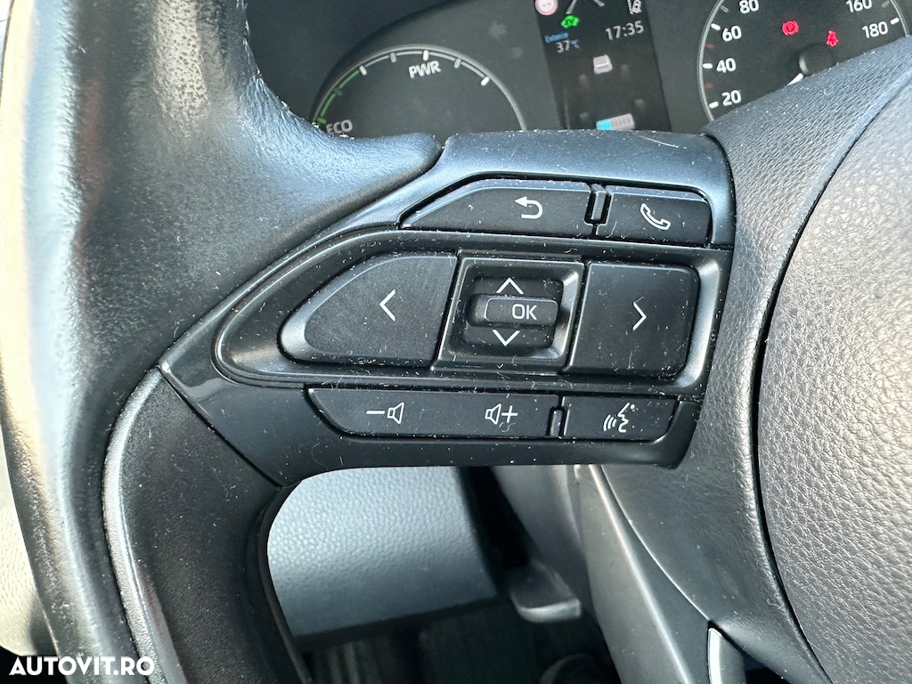 Toyota Yaris Hybrid 1.5 VVT-i Business Edition - 9