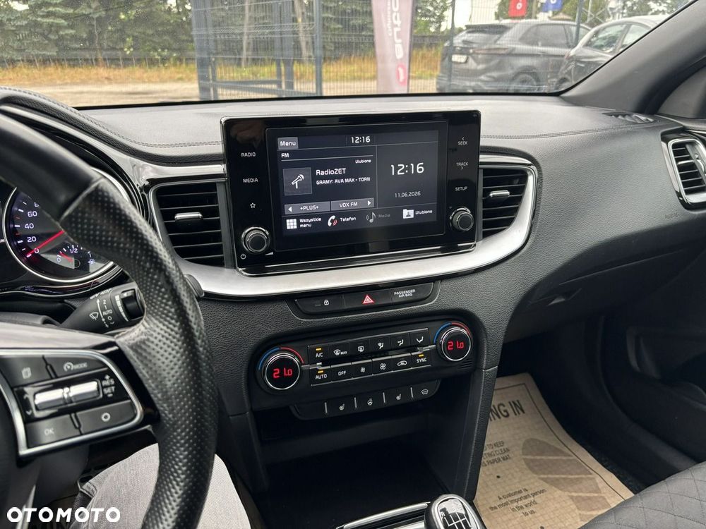 Kia ProCeed 1.4 T-GDI GT Line - 26