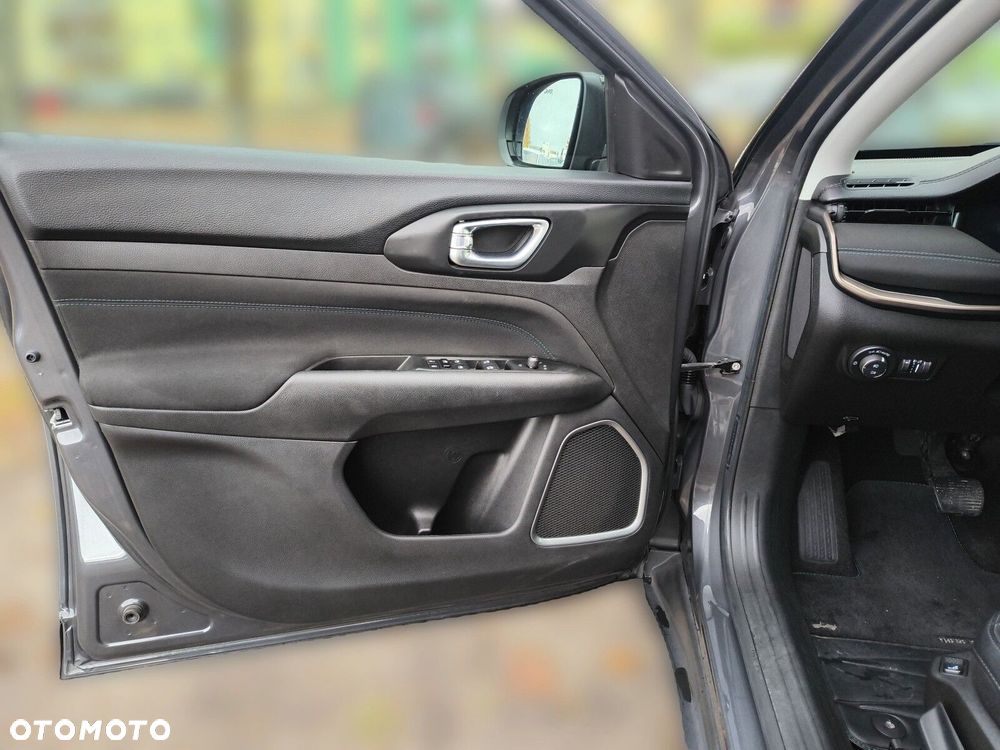 Jeep Compass - 28