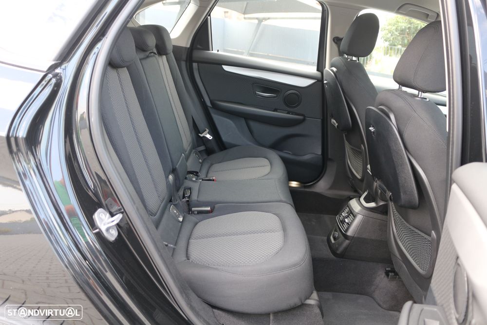 BMW 216 Active Tourer d - 24