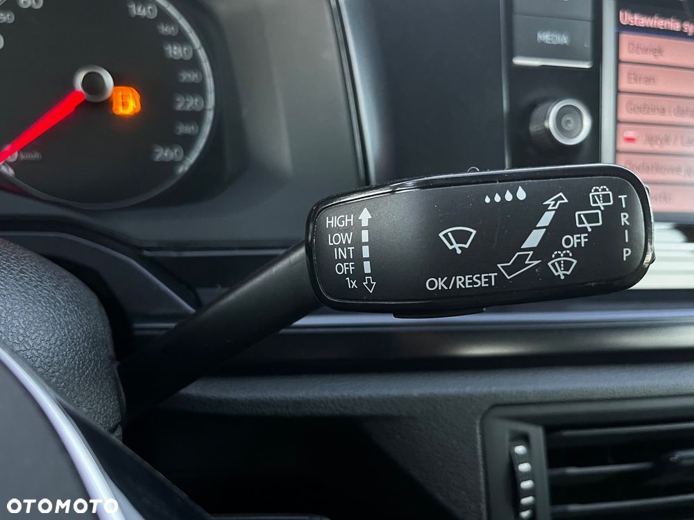 Volkswagen Polo - 33