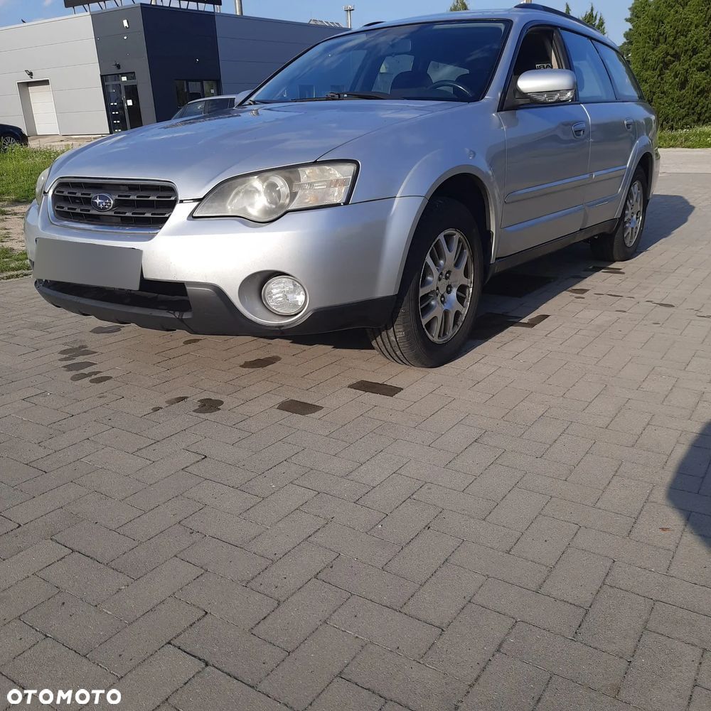 Subaru Legacy 2.5i MT - 5