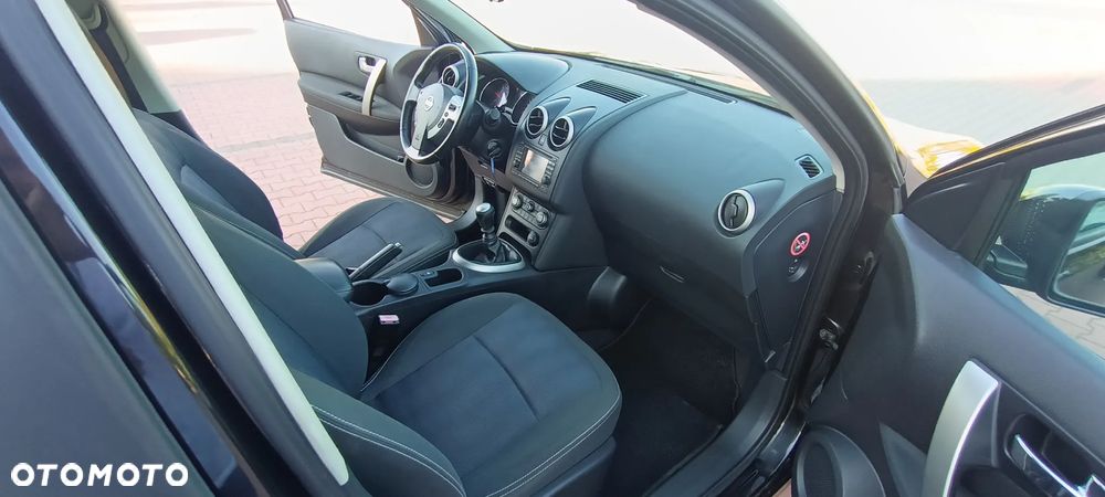 Nissan Qashqai 1.6 dCi Visia S&S - 28