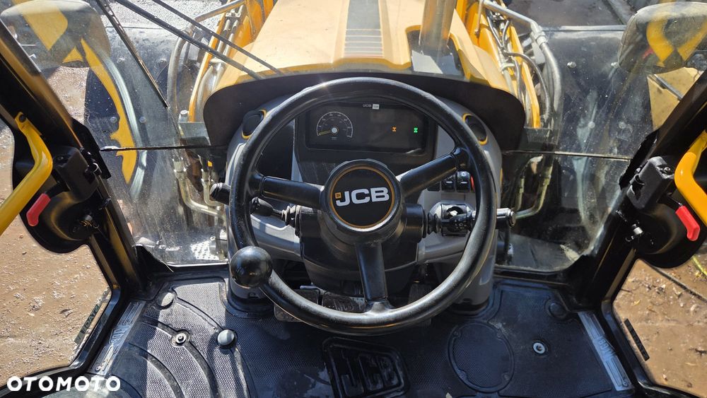 JCB 4 CX PRO - 7