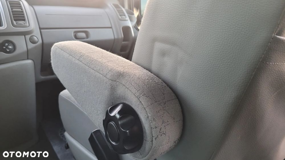 Renault Trafic FAP Grand Passenger Black Edition - 27