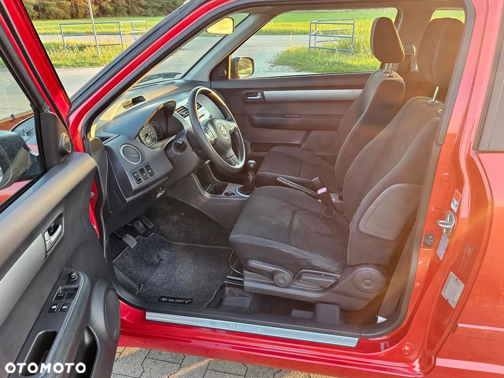 Suzuki Swift 1.3 GLX / Comfort - 11