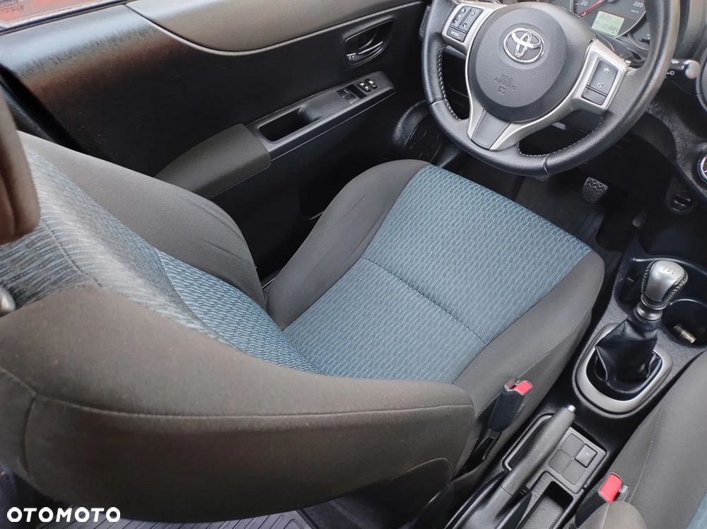Toyota Yaris 1.33 VVT-i Life - 31