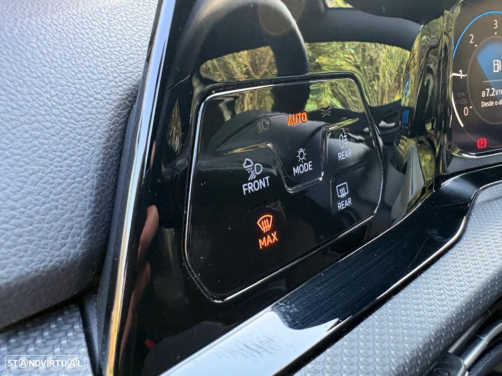 VW Golf 2.0 TDI SCR DSG R-Line - 22