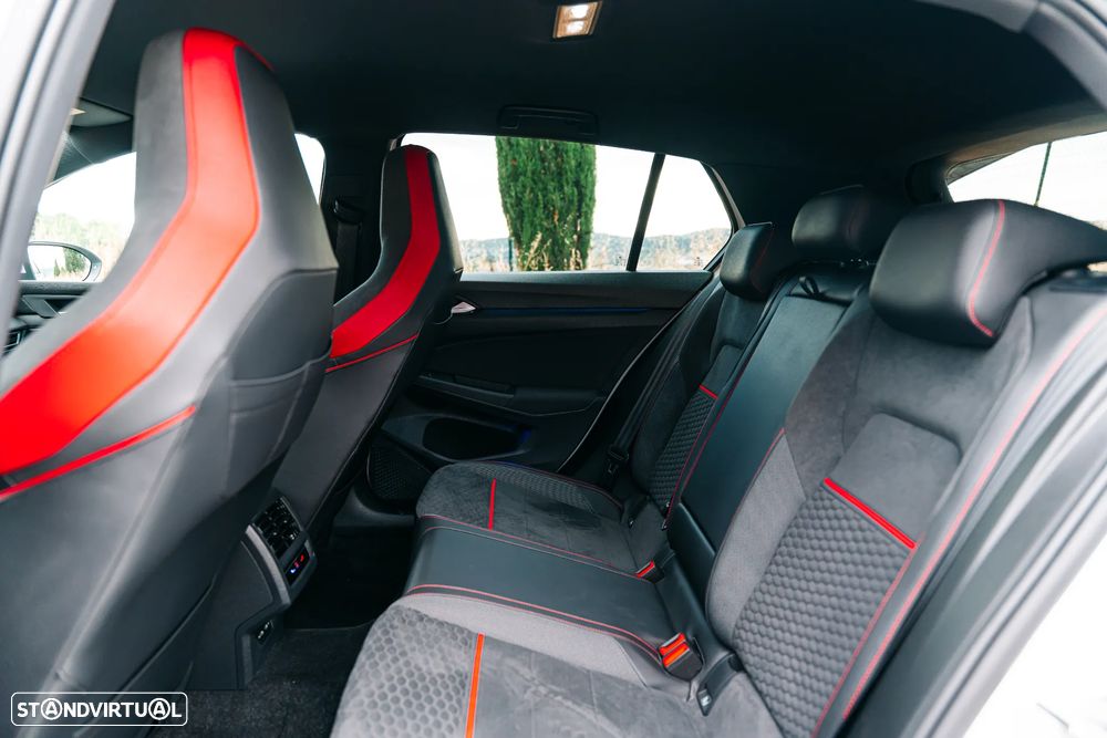 VW Golf 2.0 TSI GTI Clubsport DSG - 37
