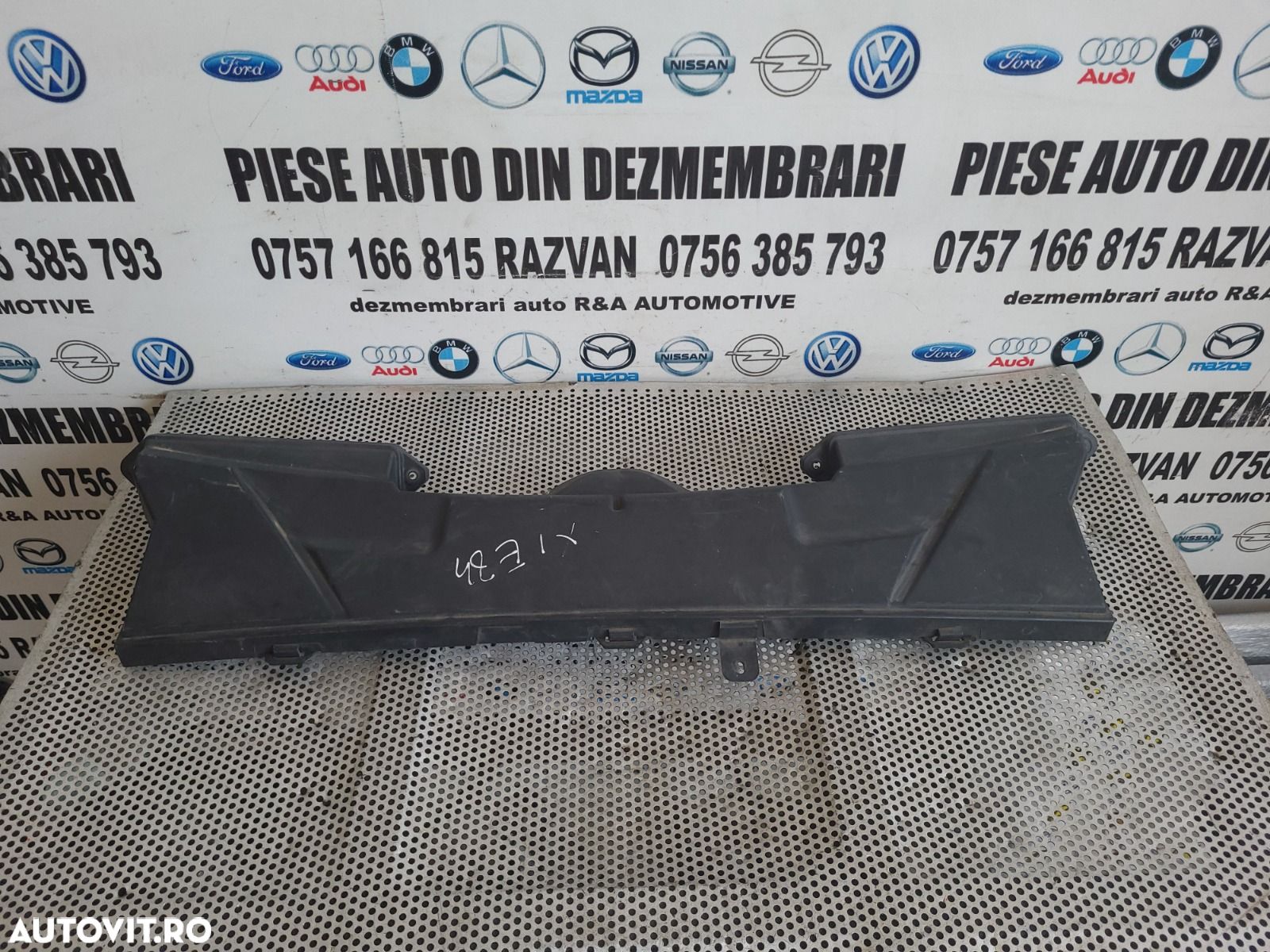 Carcasa Suport Filtru Polen Habitaclu Bmw X1 E84 Volan Stanga An 2009-2010-2011-2012-2013-2014-2015 - 1