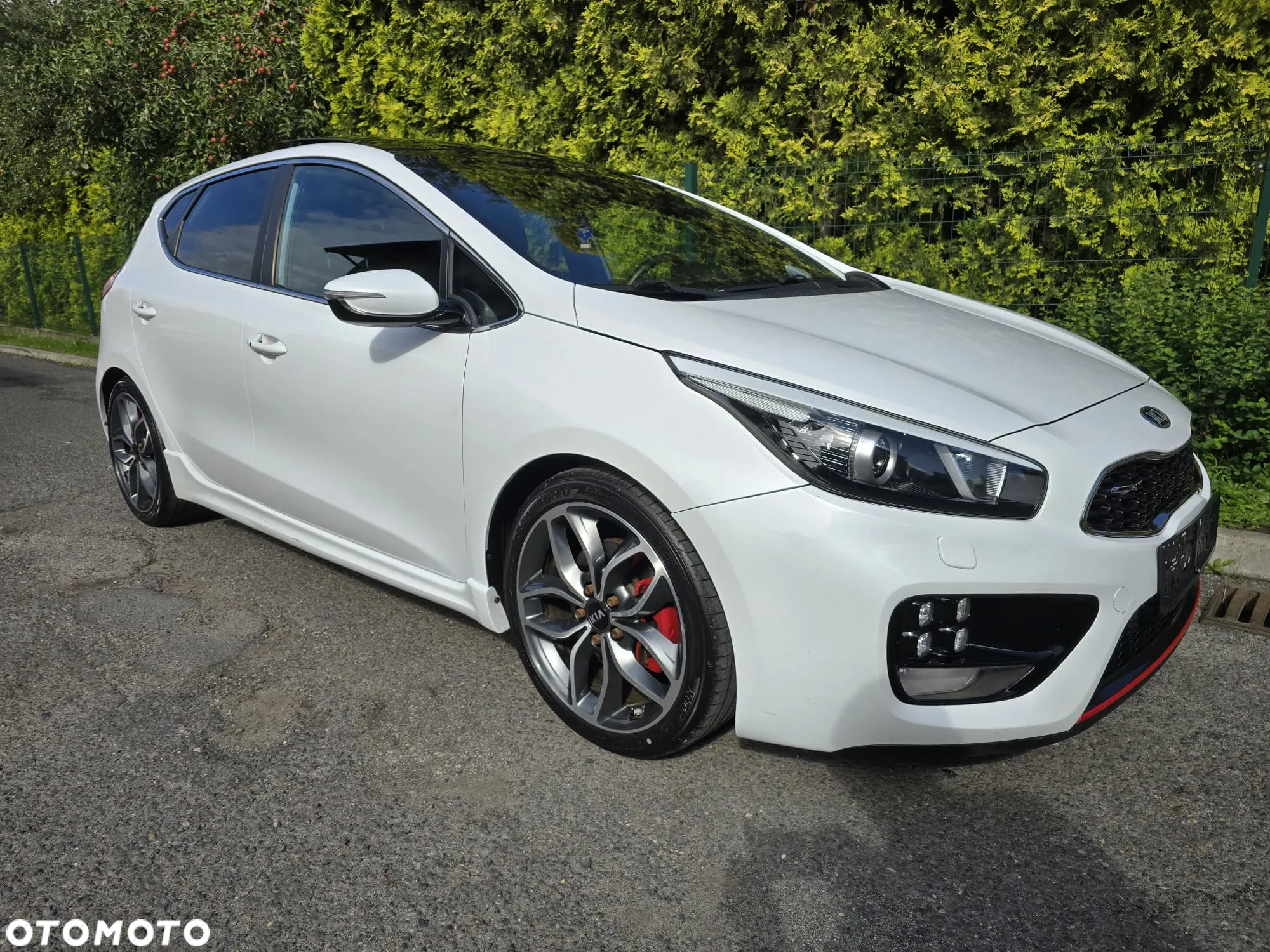 Kia Ceed 1.6 T-GDI GT - 4