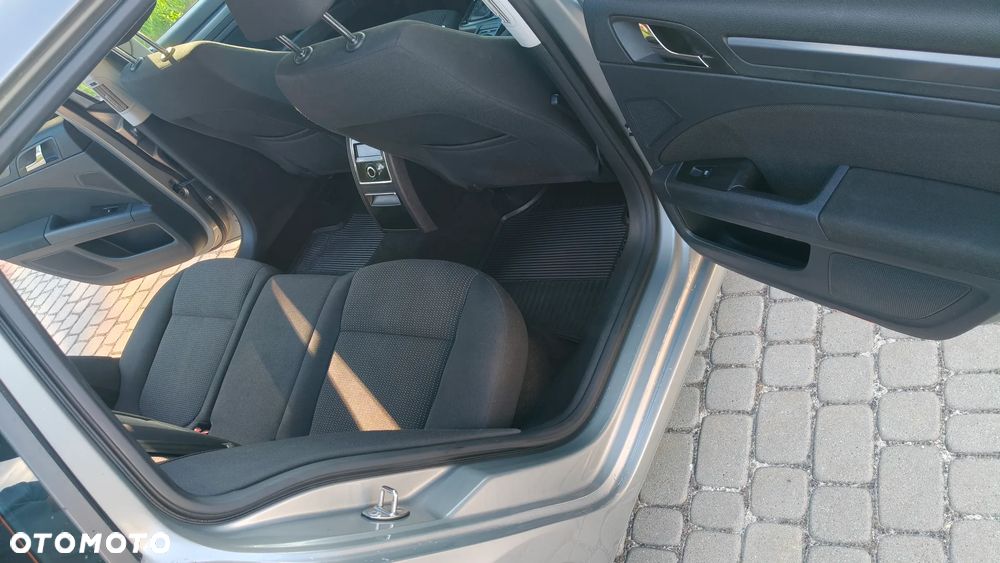 Skoda Superb 2.0 TDI Comfort - 8