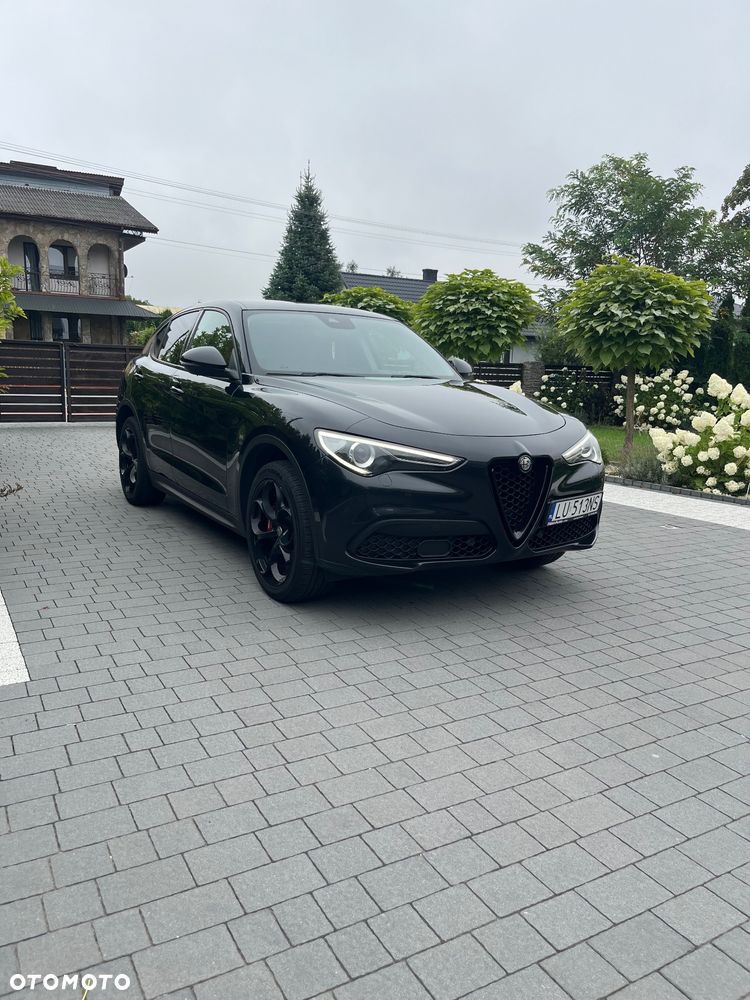 Alfa Romeo Stelvio - 5