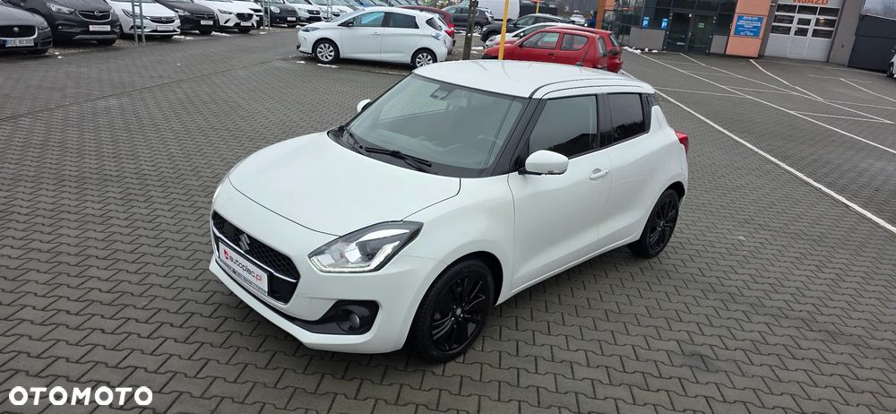 Suzuki Swift 1.2 SHVS Premium Plus - 9
