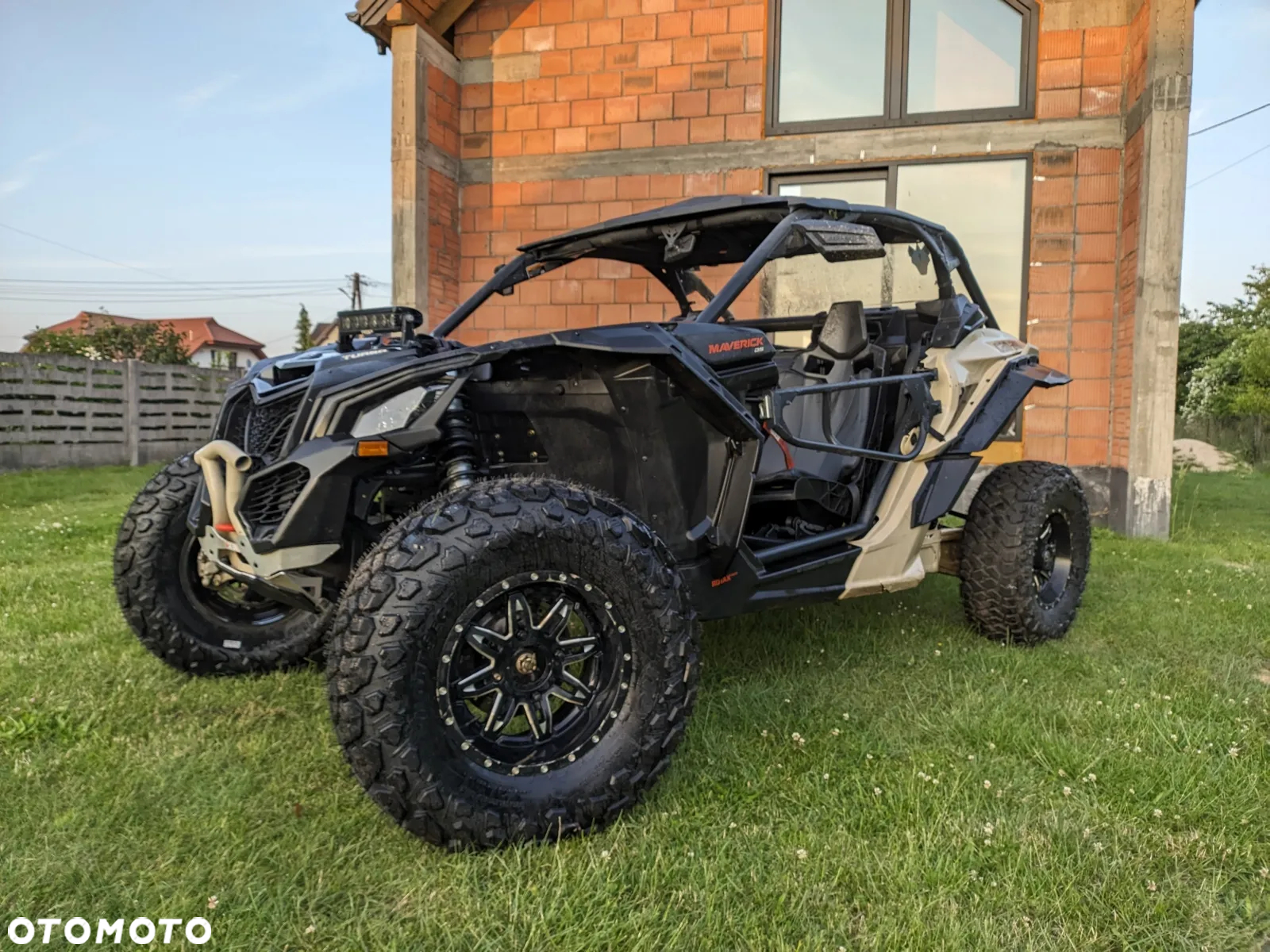 Can-Am Maverick - 22