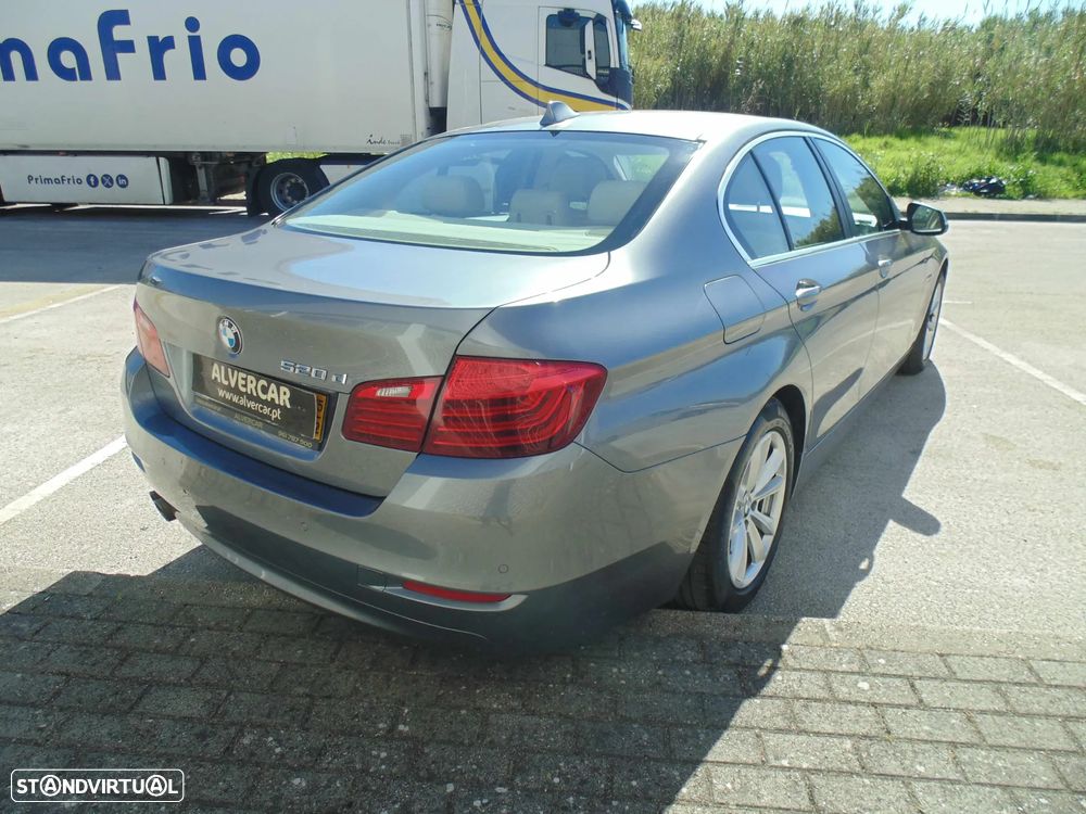 BMW 520 d Line Luxury Auto - 11
