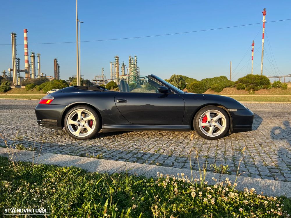 Porsche 911 (996) Carrera 4S Cabrio - 21