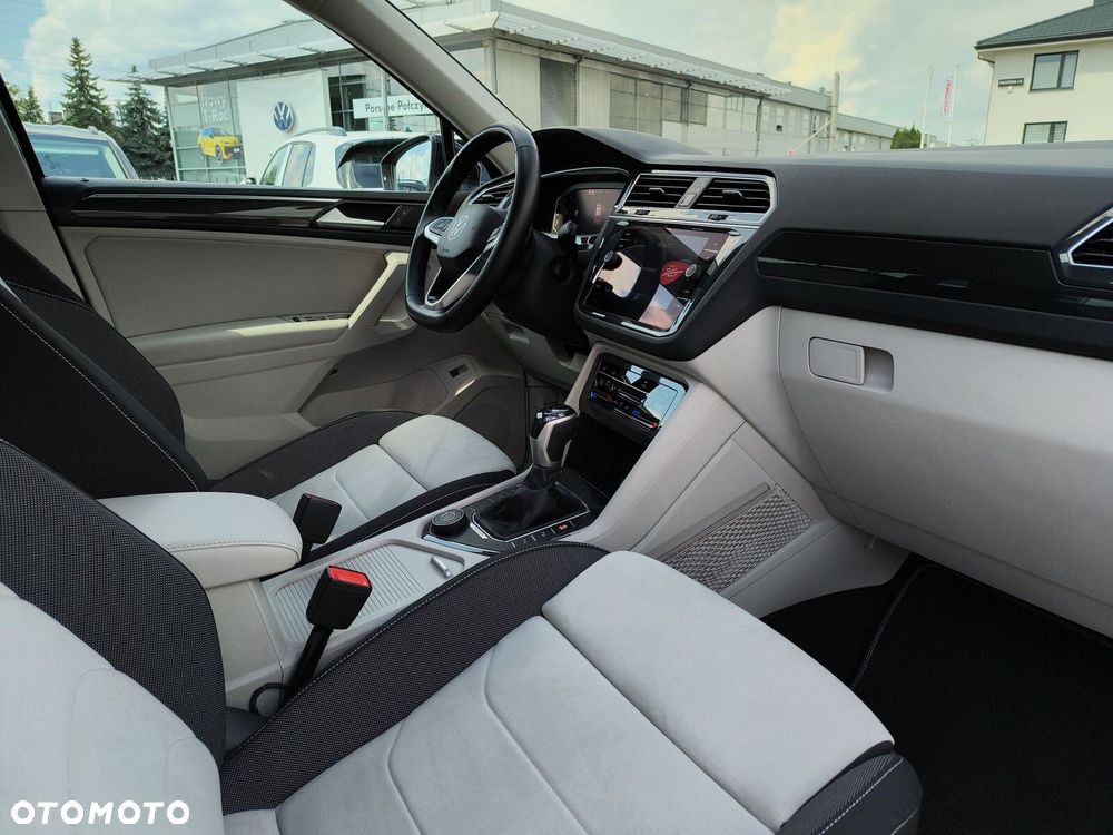 Volkswagen Tiguan 2.0 TDI SCR 4Mot Elegance DSG - 11