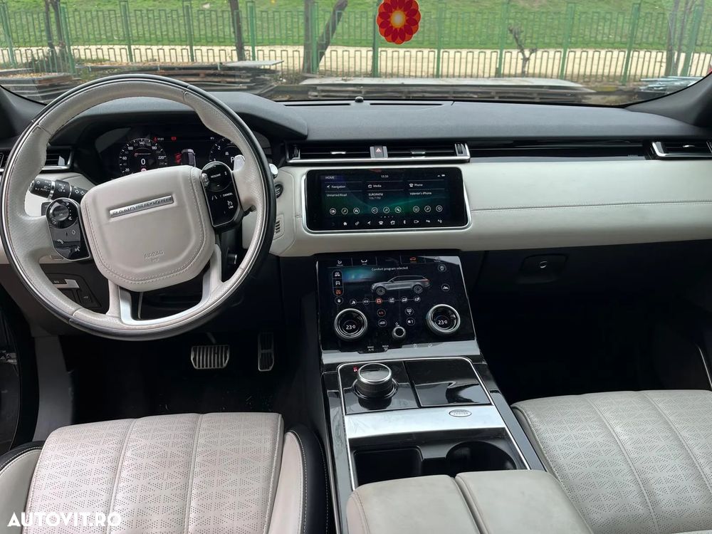 Land Rover Range Rover Velar 3.0 R-Dynamic HSE - 2