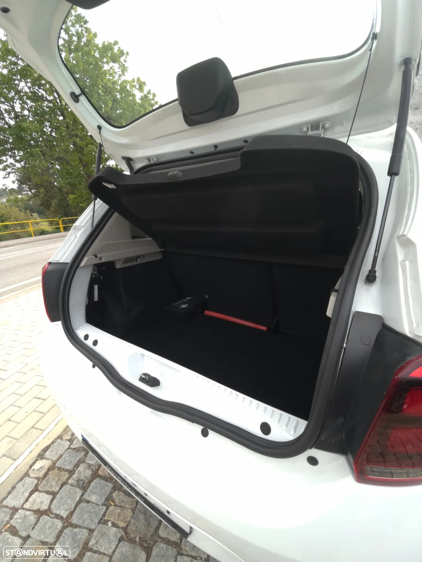 Dacia Sandero 1.0 SCe Pack - 3