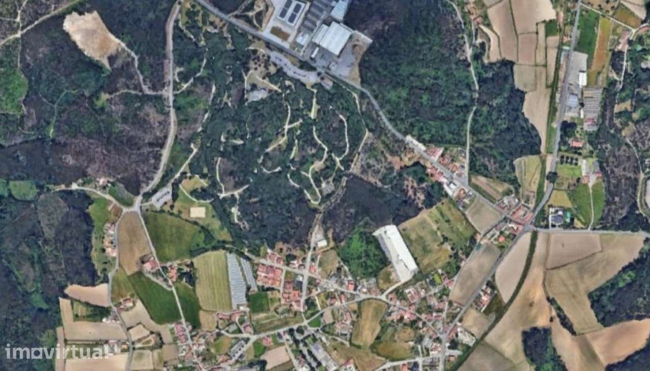 Terreno com PIP aprovado para 14 moradias unifamiliares à venda na Ma - Grande imagem: 2/3
