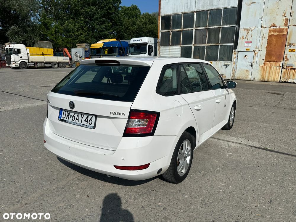Skoda Fabia 1.0 Active - 2