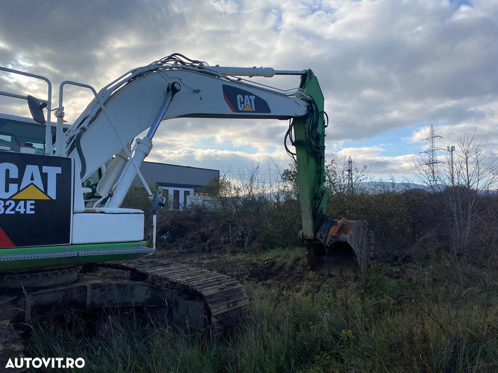 Caterpillar 324E - 18