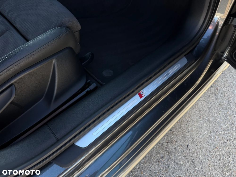 Audi A4 Avant 40 TFSI mHEV S Line S tronic - 25