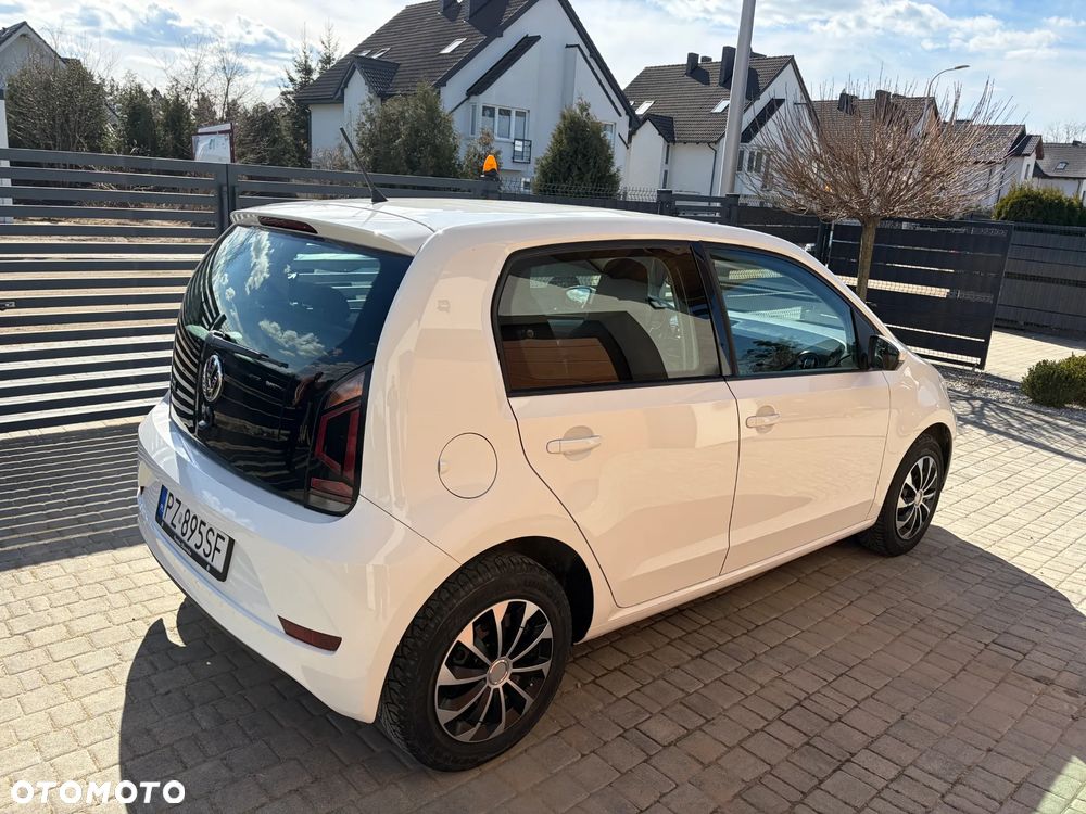 Volkswagen up! 1.0 move - 5