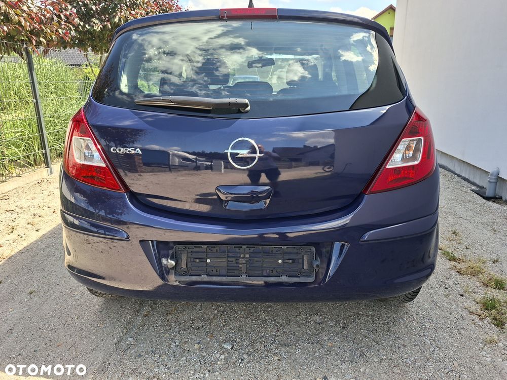 Opel Corsa - 4