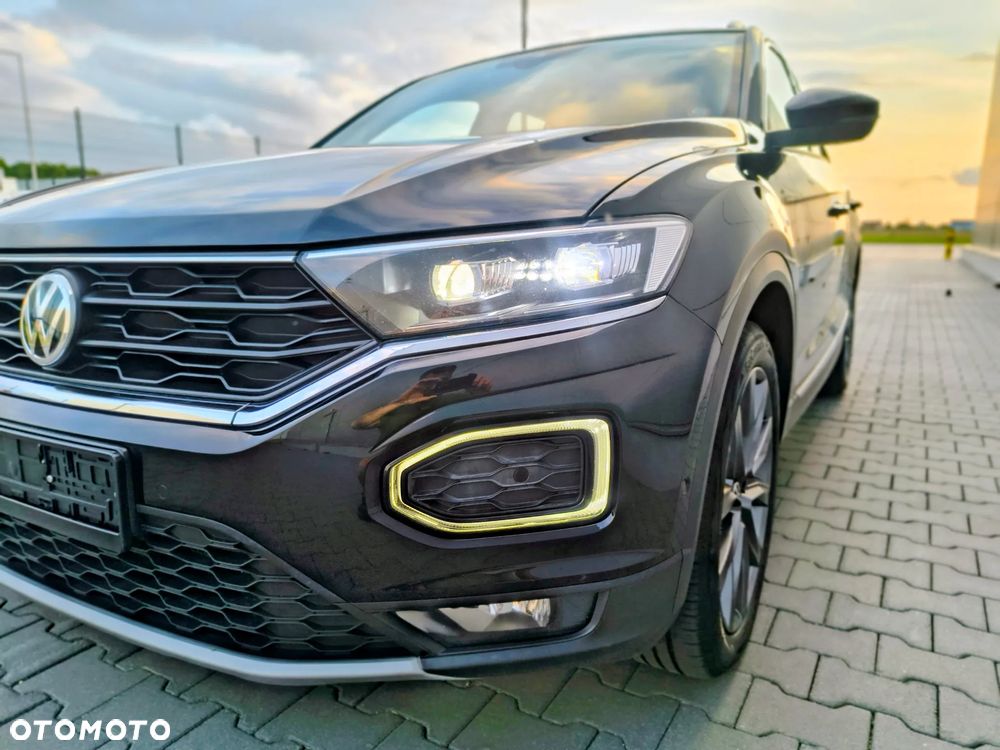 Volkswagen T-Roc - 34