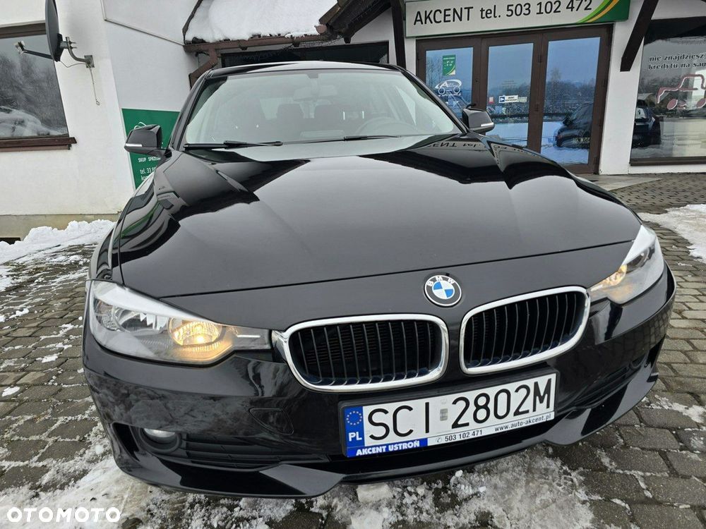 BMW Seria 3 318d - 2