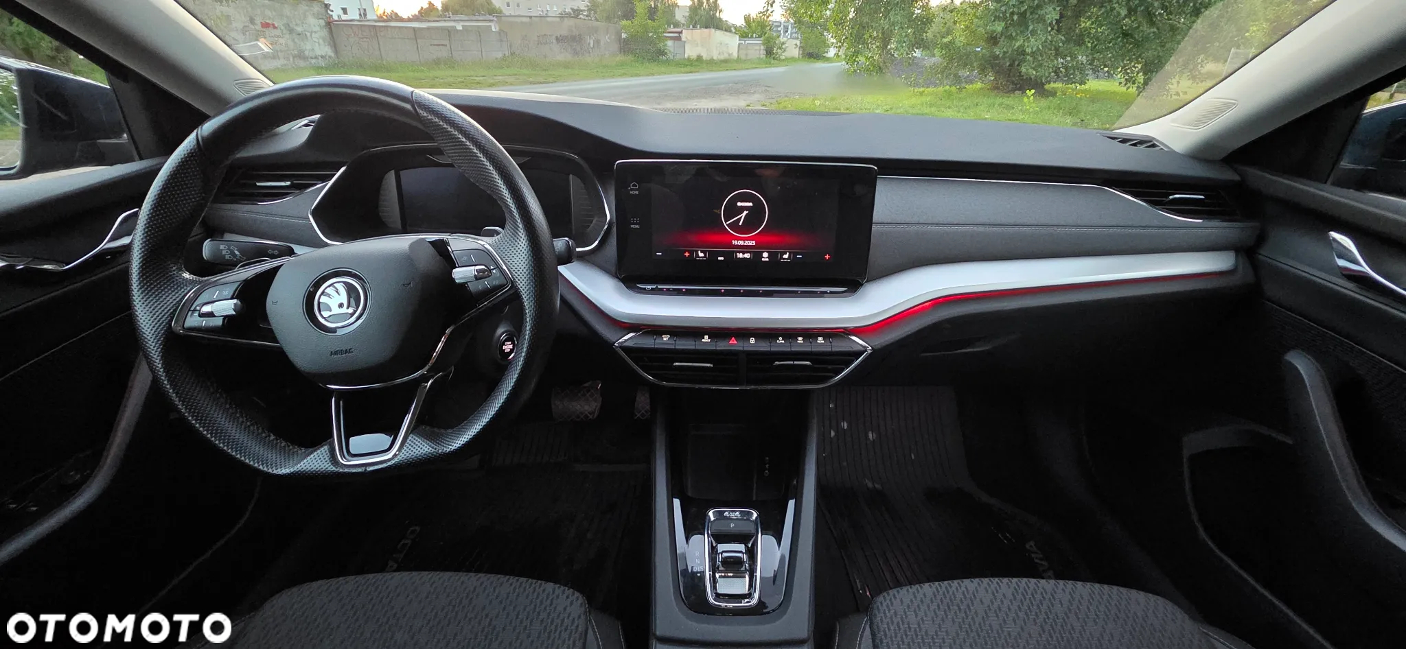 Skoda Octavia 2.0 TSI 4x4 Style DSG - 12