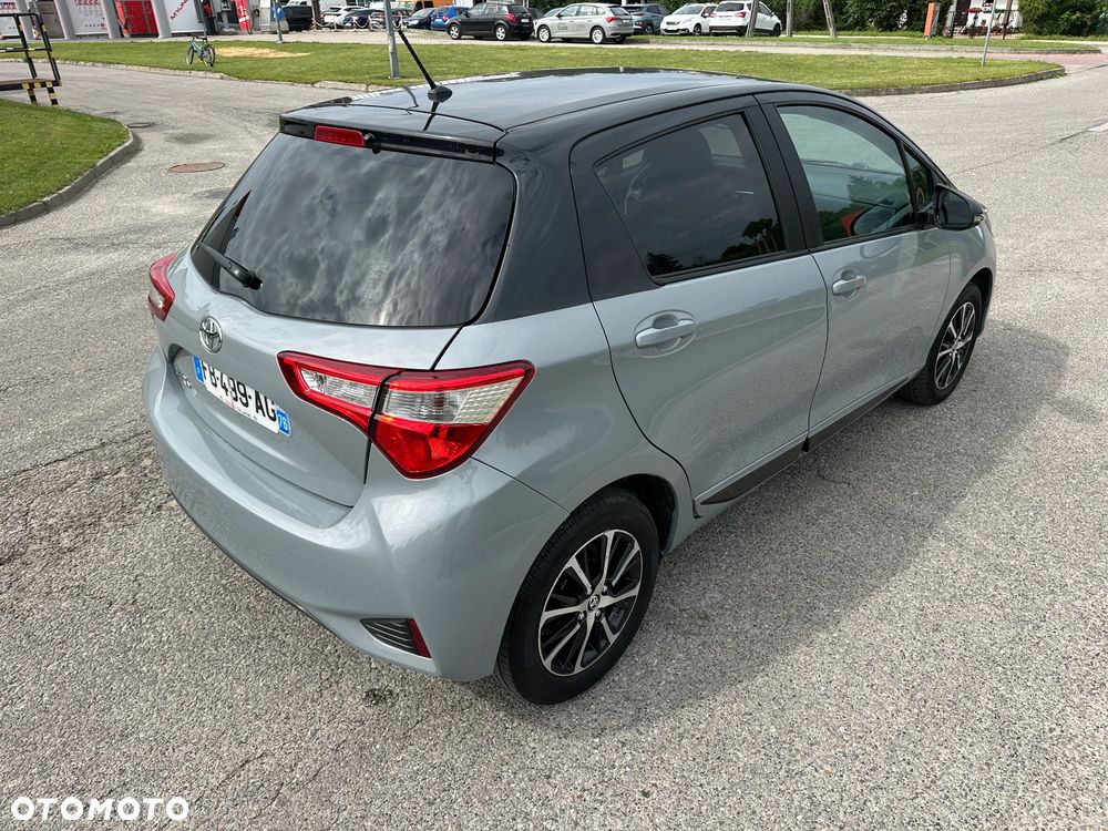 Toyota Yaris 1.5 Life - 17