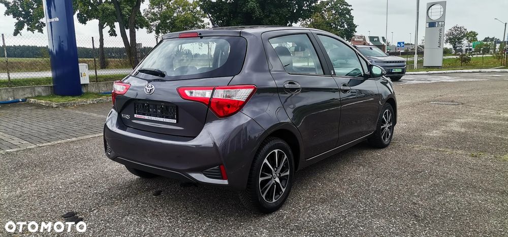 Toyota Yaris 1.5 Life - 6