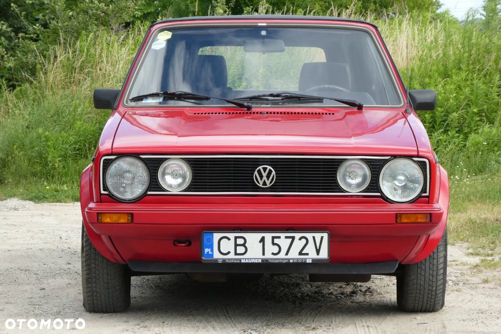 Volkswagen Golf 1.6 Base / C - 7