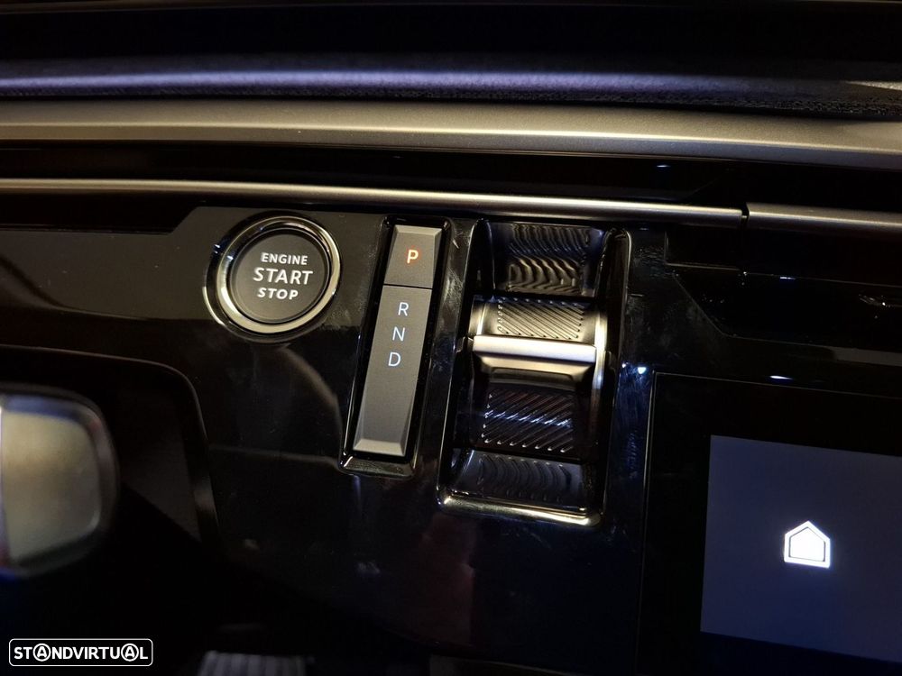 Peugeot E-3008 73 kWh Allure - 17