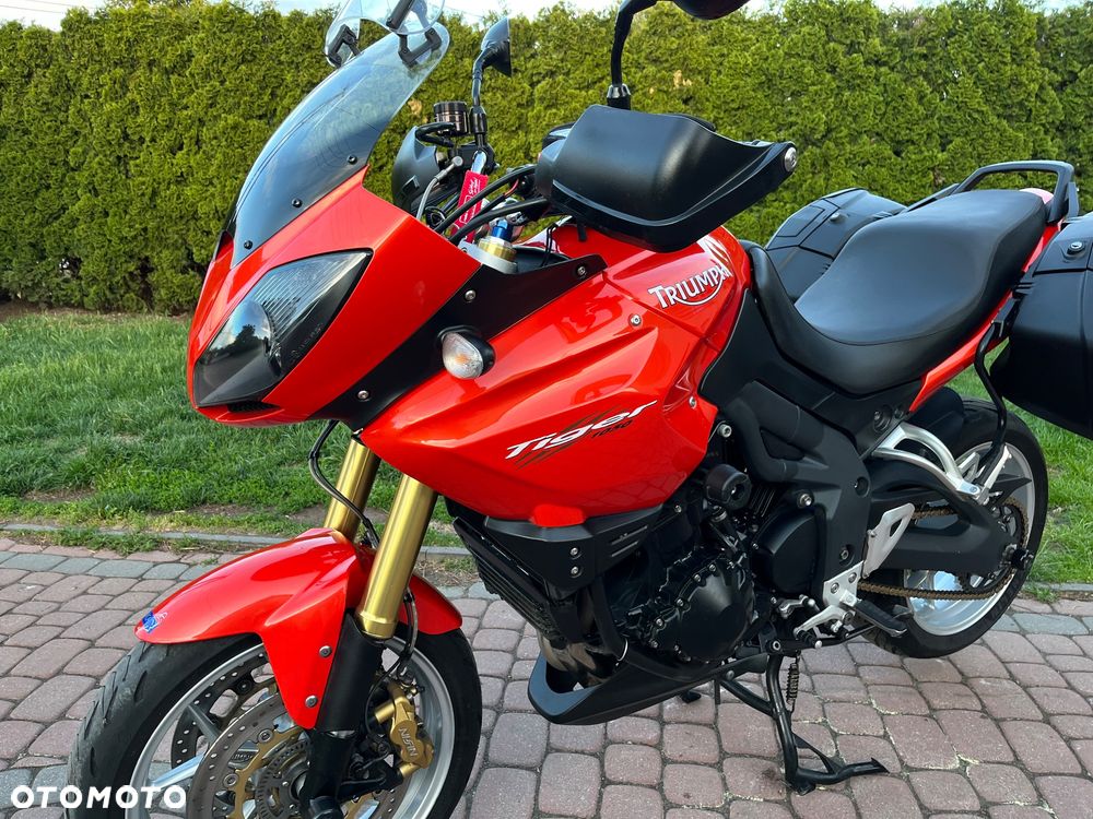 Triumph Tiger - 25